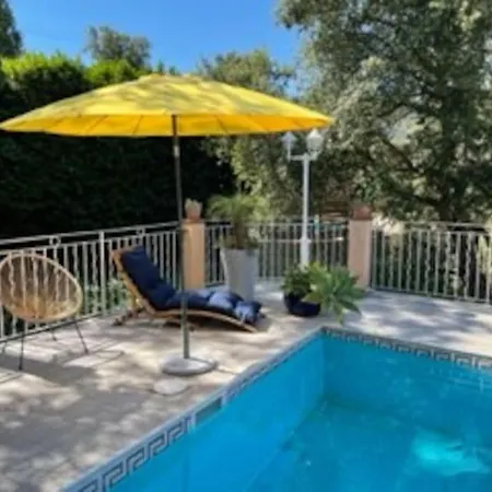Maison Partina Avec Piscine 아파트